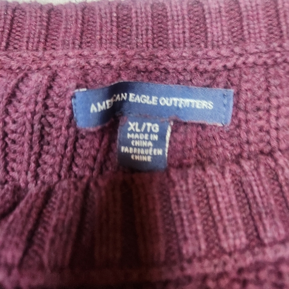 American Eagle Ribbed Knit Sweater Maroon Long Sleeve Pullover Womens Size XL - Picture 3 of 6